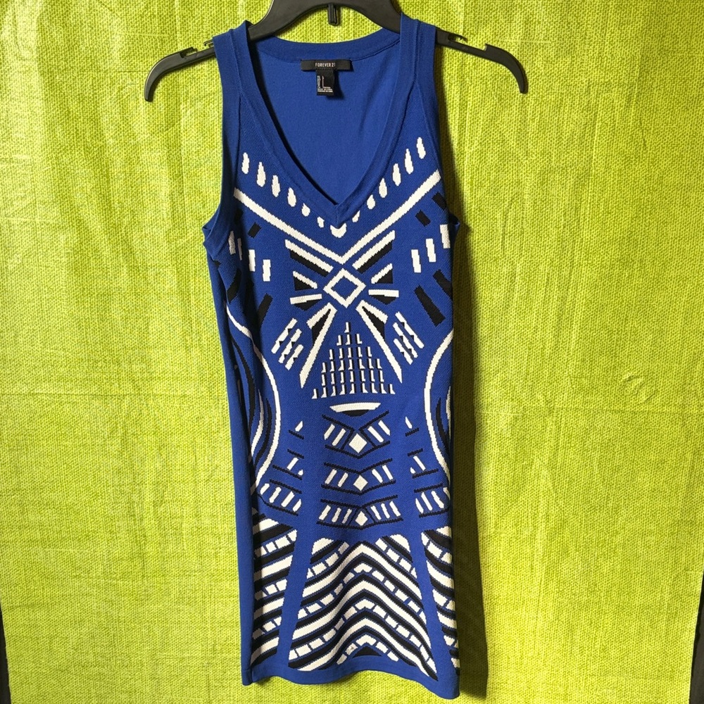 Sexy Forever 21 Blue and White Geometric Mini Dress